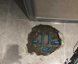 安新县阳台漏水维修公司分享下暖气管道漏水的原因有哪些
